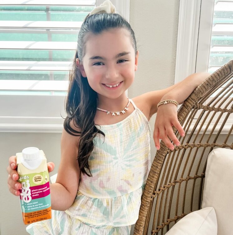 alternative to nido milk canada - girl with else kids shakes